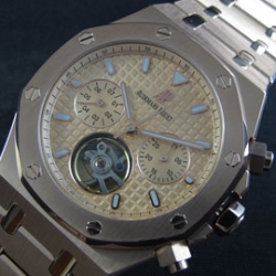 AUDEMARS PIGUET ロイヤルオーク 18Kエバーローズゴールド 新作登場