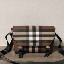 BURBERRY メッセンジャーバッグ ブラウンチェック メンズ 29×17.5×8.5cm