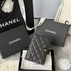 CHANEL パスポートケース カーフレザー ユニセックス 15×10×3cm