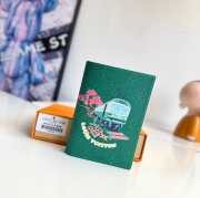 LOUIS VUITTON パスポートケース モノグラム キャンバス メンズ 14×10×2.5cm
