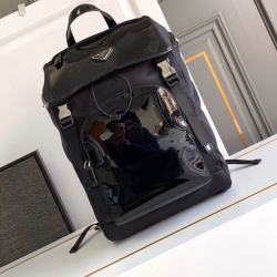 プラダ スタイル リュック 2VZ135 光沢ナイロン サイズ：27×45×7cm