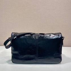 PRADA メッセンジャーバッグ ワックスレザー メンズ 35×22×12cm