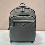 プラダ スタイル リュック 2VZ048 サイズ：31×43.5×20cm