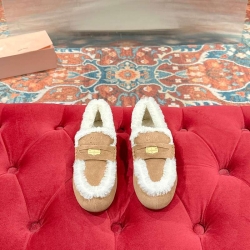 【MIUMIU】ウールローファードライビングシューズレディース