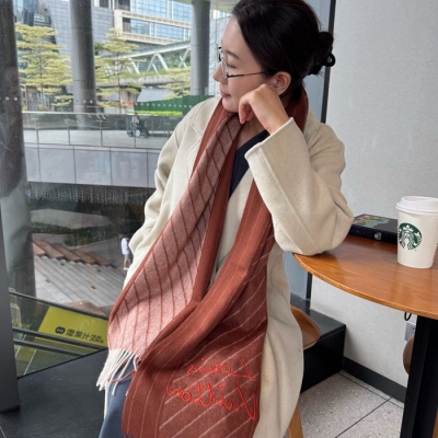 ルイ ヴィトン カシミヤスカーフ 45x200cm