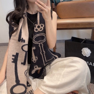 エルメス Hキー両面カシミヤスカーフ 30 180