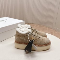 【PRADA】ウールブーツレディース