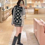 ルイ ヴィトン 3Dスカーフ 200 x 34cm