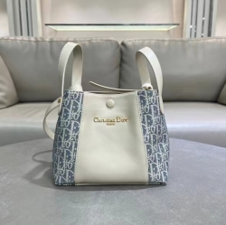 ディオール バケツバッグ シグネチャー 21×19×11cm