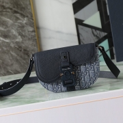 DIOR サドル メッセンジャーバッグ オブリーク メンズ 20×13.5×5.5cm