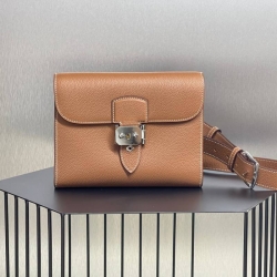 HERMES サックアデペッシュ メッセンジャーバッグ ユニセックス 21×17×4cm