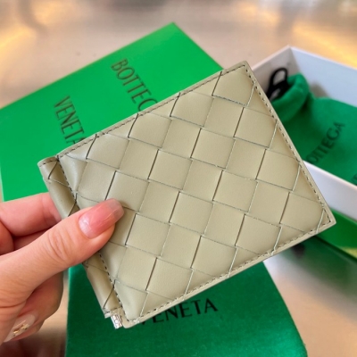 BOTTEGA VENETA イントレチャート ドル札入れ ユニセックス 11.5×9×0.5cm