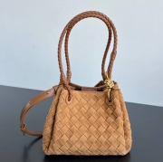 BV ショルダーバッグ スエード ハンドバッグ パラシュート 21×17×16.5cm