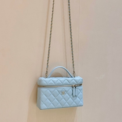 シャネル ハンドバッグ 14×19×5cm