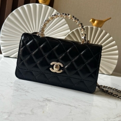 シャネル ショルダーバッグ 12.3×19.2×3.5cm