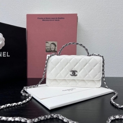 シャネル ハンドバッグ 19×cm