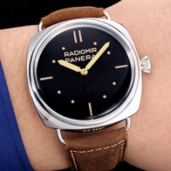PANERAI PAM00425 ラジオミール S.L.C. 3デイズ 手巻き P.3000搭載 最新入荷