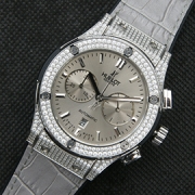 HUBLOT クラシックフュージョン 521.CM.7170.LR クロノグラフ 動作良好