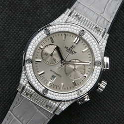 HUBLOT クラシックフュージョン 521.CM.7170.LR クロノグラフ 動作良好