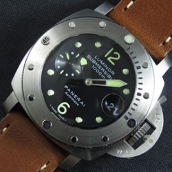 PANERAI PAM243 サブマーシブル Asian 7750搭載
