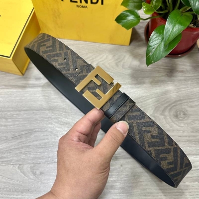 フェンディ メンズ ベルト 両面用 4.0cm