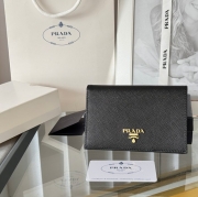 PRADA パスポートケース サフィアーノレザー ユニセックス 9.5×14cm
