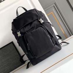 プラダ スタイル リュック 2VZ135 サイズ：27×45×17cm