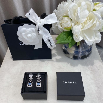 シャネル スタイル ピアス ハート ボトル