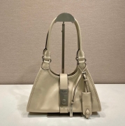 プラダ ハンドバッグ 26×18×12cm