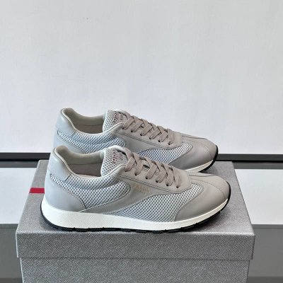 プラダ メンズ スニーカー 39-45