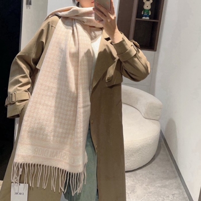 ディオール 千鳥格スカーフ 50x200