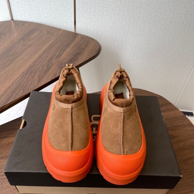 【UGG】タスマンウェザーハイブリッドスリッポンメンズレディース