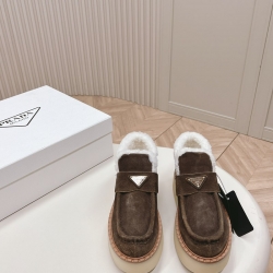 【PRADA】ウールブーツレディース