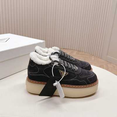 【PRADA】ウールブーツレディース