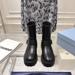 【PRADA】ショートブーツレディース