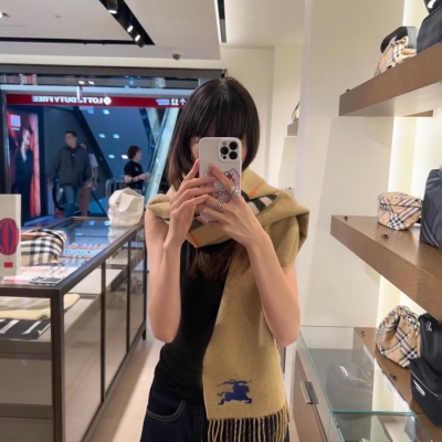 バーバリー クラシックカシミヤスカーフ 30x180