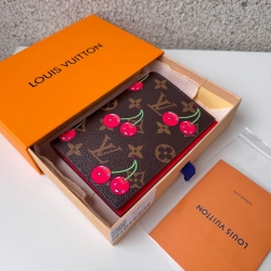 LOUIS VUITTON パスポートケース モノグラム チェリー レディース 10×14×2.5cm