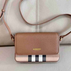 バーバリー ショルダーバッグ 20×4×13cm