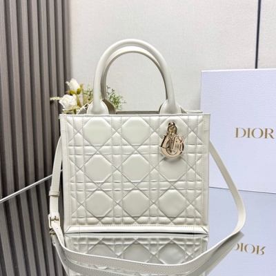 ディオール トートバッグ ブック 26.5×21×14cm