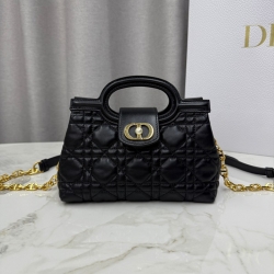 ディオール ショルダーバッグ ジョリー 18.5×13×8.5cm