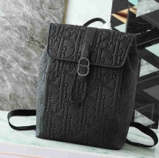 ディオール スタイル デイリー リュック グレイヴティ柄 ブラック サイズ：30.5×41.5×15.5cm