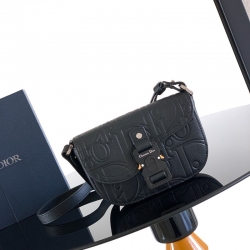 DIOR サドル メッセンジャーバッグ ディオールグラヴィティ レザー メンズ 20×13.5×5.5cm