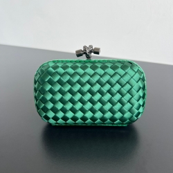 BOTTEGA VENETA ノット シルク編み スネークスキン クラッチ レディース 16×10×5cm