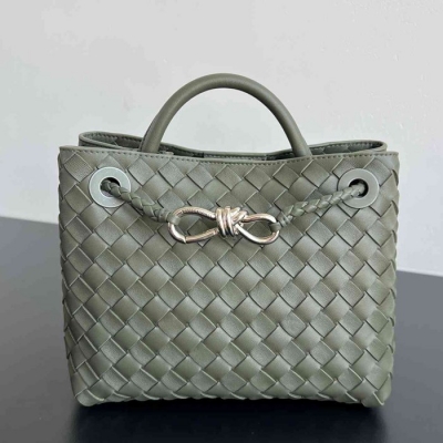 BV ショルダーバッグ レザー ハンドバッグ アンディアーモ 25×22×10.5cm