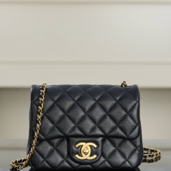 シャネル ショルダーバッグ 18×13.5×7cm