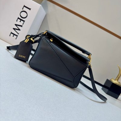 LOEWE フェザーライト パズル ミニ ナパラム レディース 17.5×12.5×7.5cm