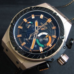 HUBLOT キングパワー クロノグラフ サンドブラスト加工 出来栄え良好