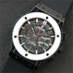 HUBLOT クラシックフュージョン 精工ムーブ搭載 注文簡単