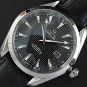 OMEGA シーマスター アクアテラ MIYOTA 8215搭載 夜光 日付