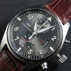 IWC パイロット クロノグラフ 自動巻き メンズ コピー